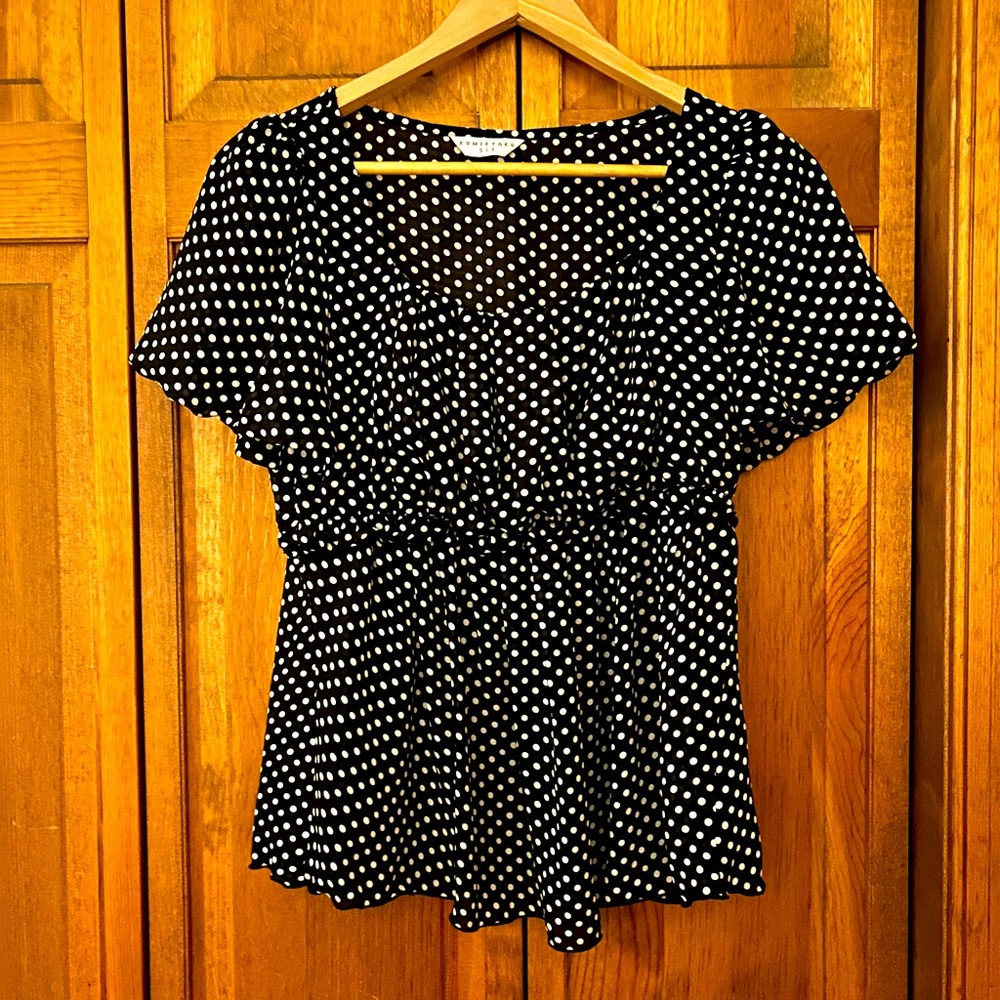 Kumikuoku Sis Retro Inspired Flowy Women’s Black & White Polka Dot Blouse Top